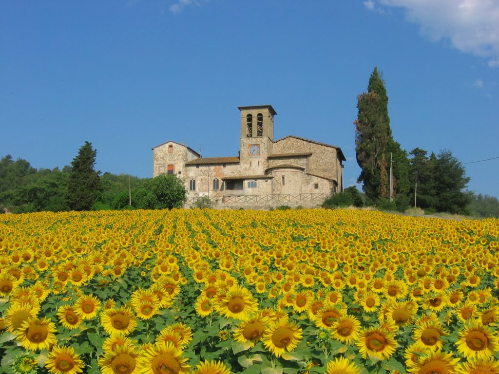 Touring Club Italiano borghi bandiera arancione, #Un&#8217;estate nei borghi italiani bandiera arancione